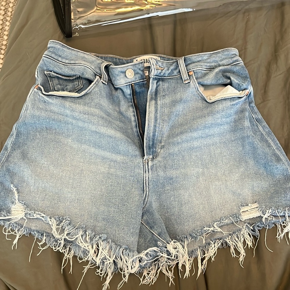 Paige Allure Denim short size 31
